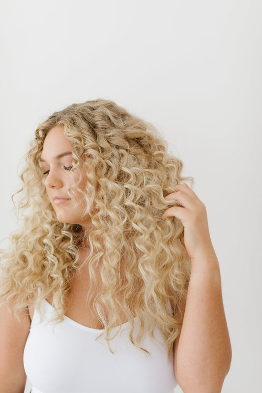 What Is Deep Wave Hair? Texture, Styling & Care | Bohyme